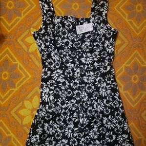 Skull Daisy sundress